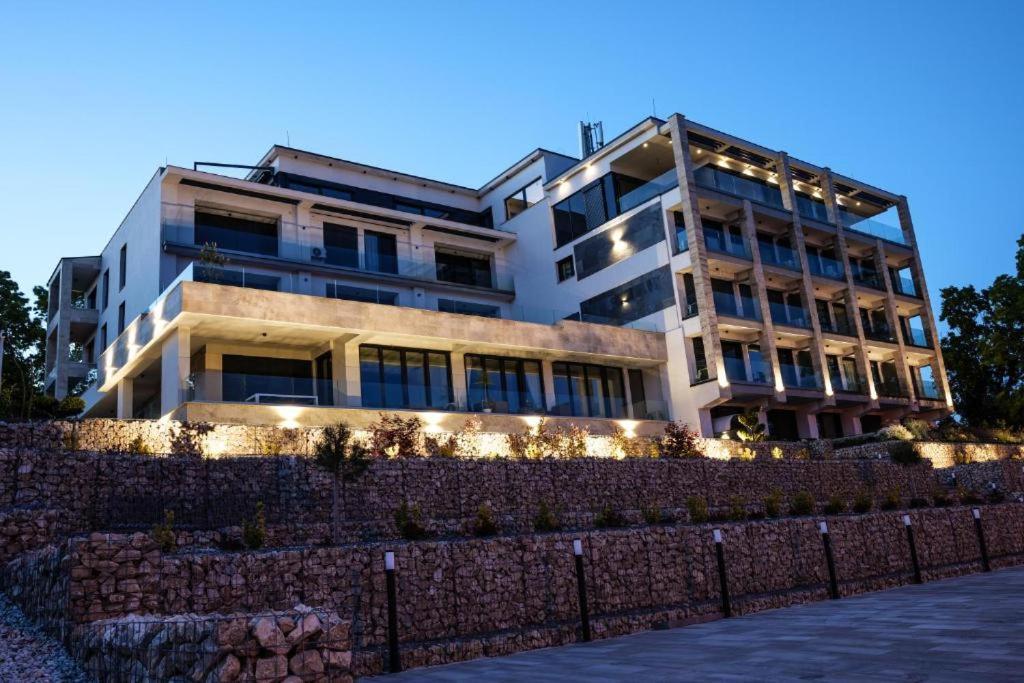 Panorama Deluxe Apartments - Pool & Free Parking Alsoors Exterior photo