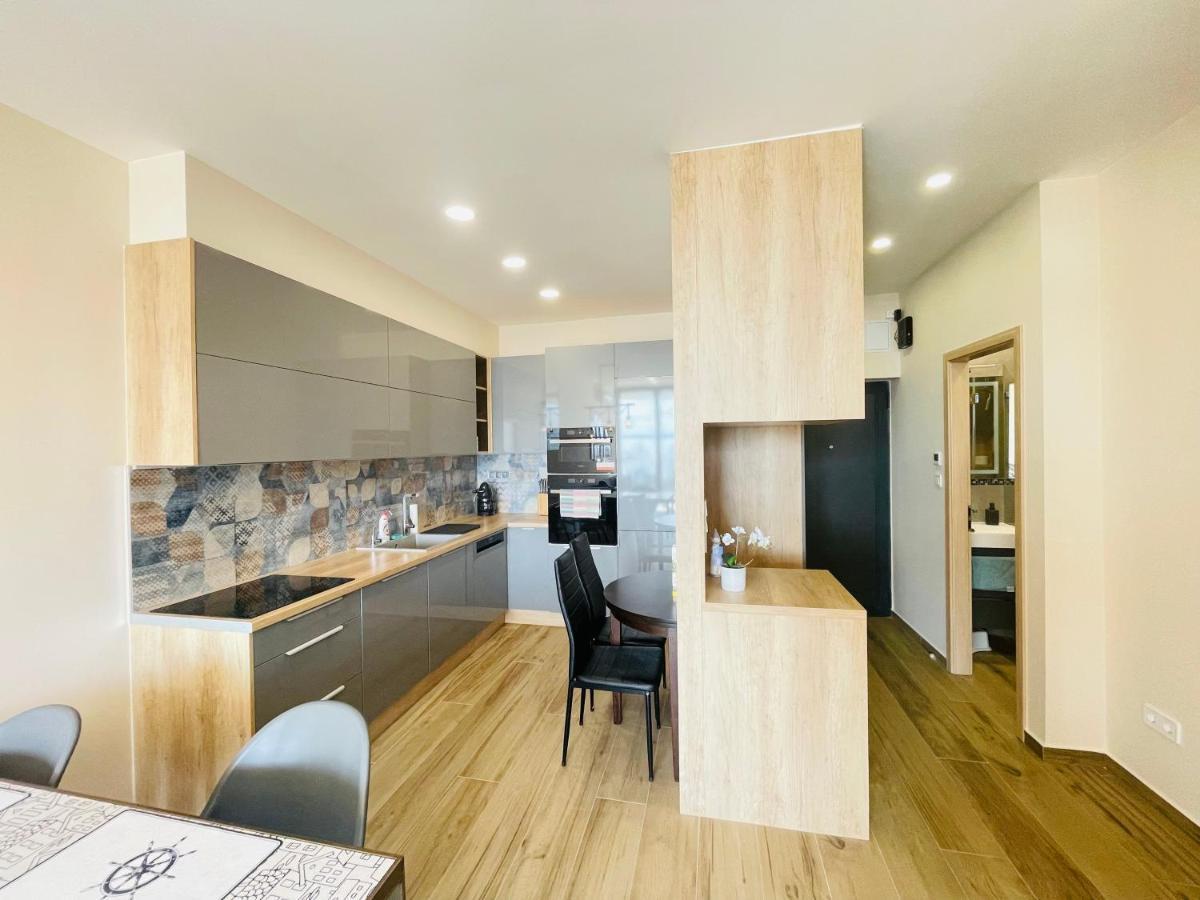 Panorama Deluxe Apartments - Pool & Free Parking Alsoors Exterior photo