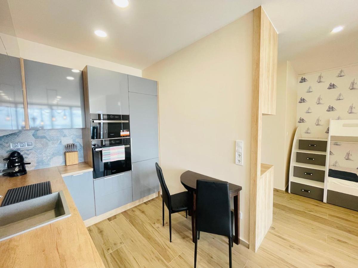 Panorama Deluxe Apartments - Pool & Free Parking Alsoors Exterior photo